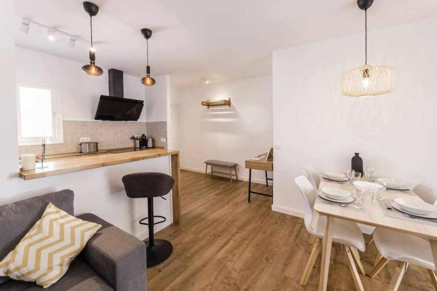 Precioso Apartamento En El Centro De Nerja Exteriör bild