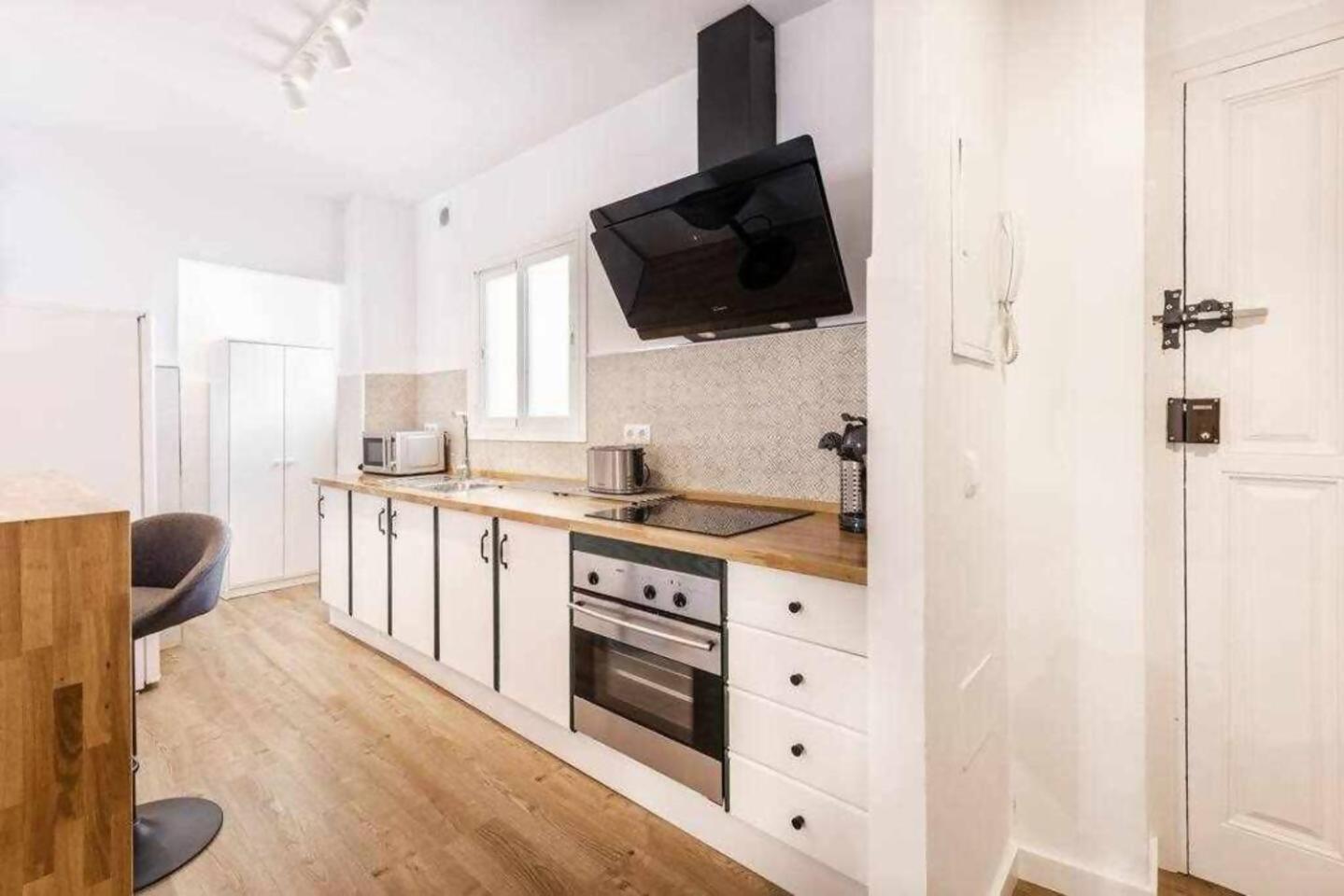 Precioso Apartamento En El Centro De Nerja Exteriör bild